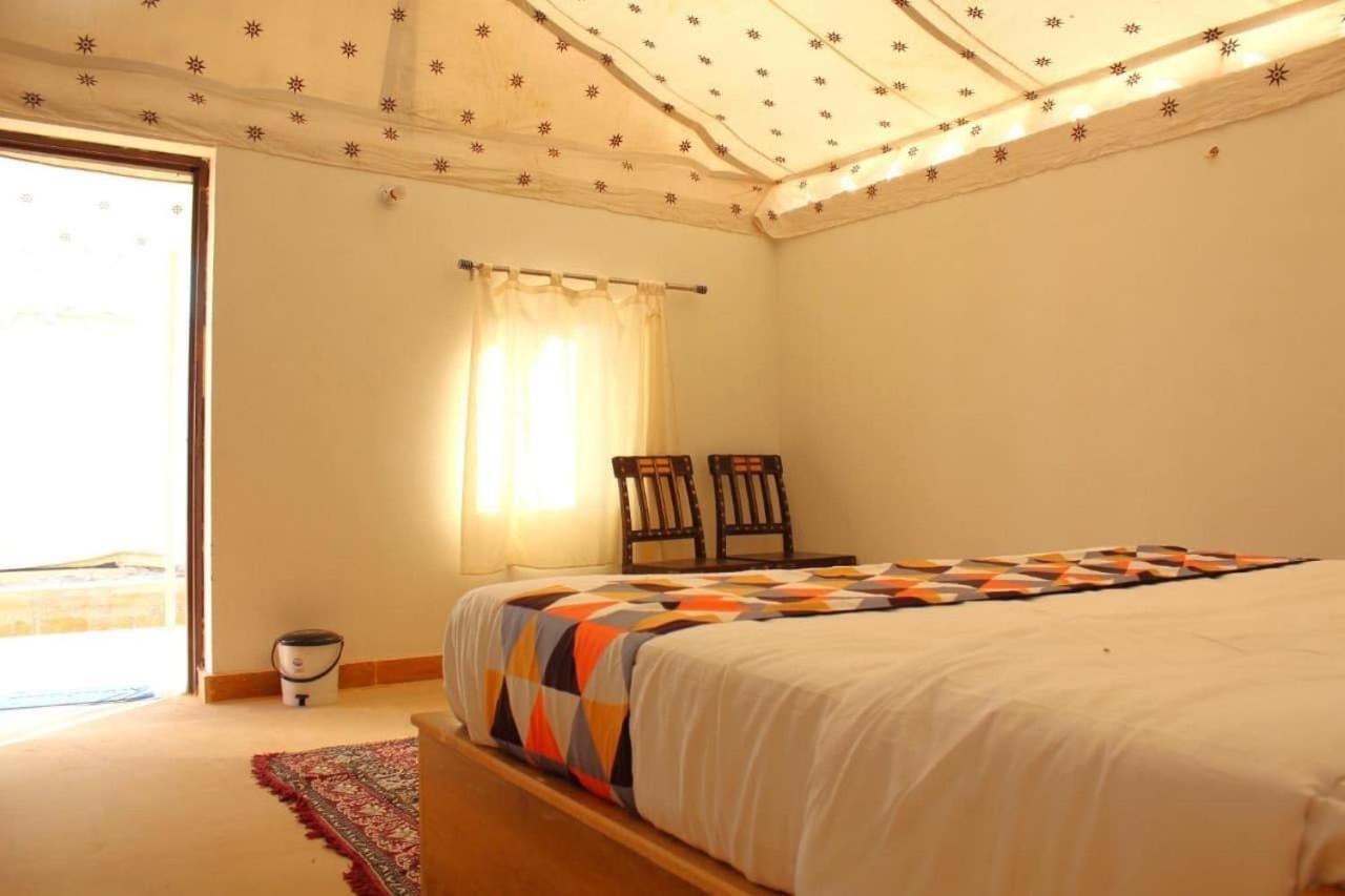 Saffron Heritage Desert Camp Jaisalmer Cameră foto